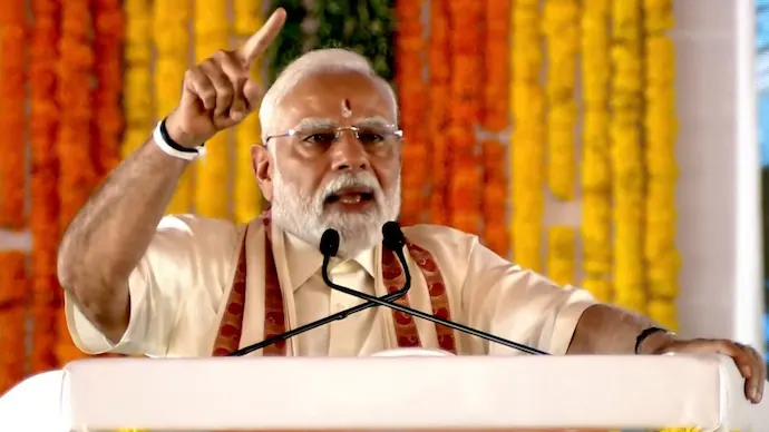 Tamil Letters, Ghost Signatures? PM's Fiery Jab at Stalin Sparks Language War!